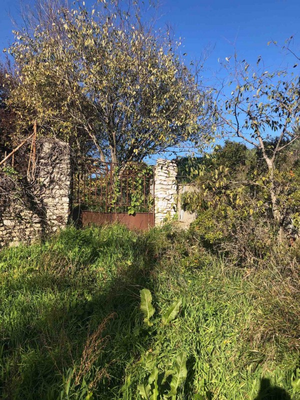 Très beau terrain plat de 346 m² à Septèmes-les-Vallons proche des Pennes Mirabeau