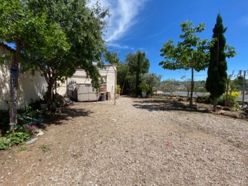 Villa de 111m2 avec un appartement type 2 de 33m²  aux Pennes Mirabeau secteur 