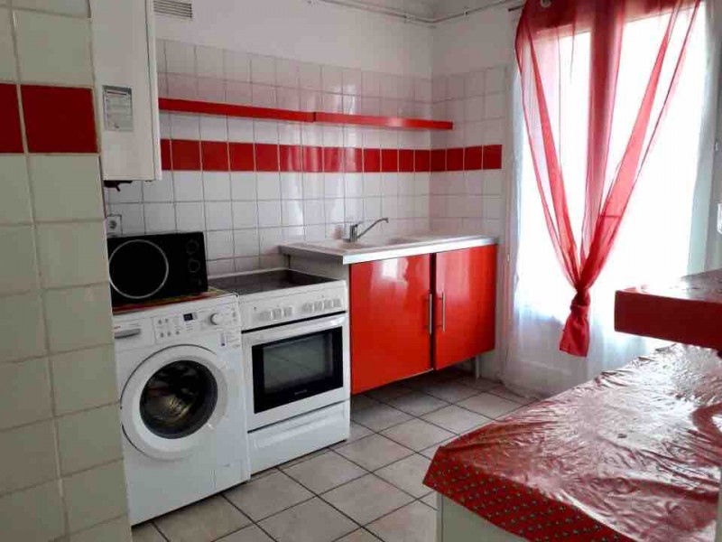 Appartement Type 3 de 55 m² au 1er étage dans une résidence de Marseille 