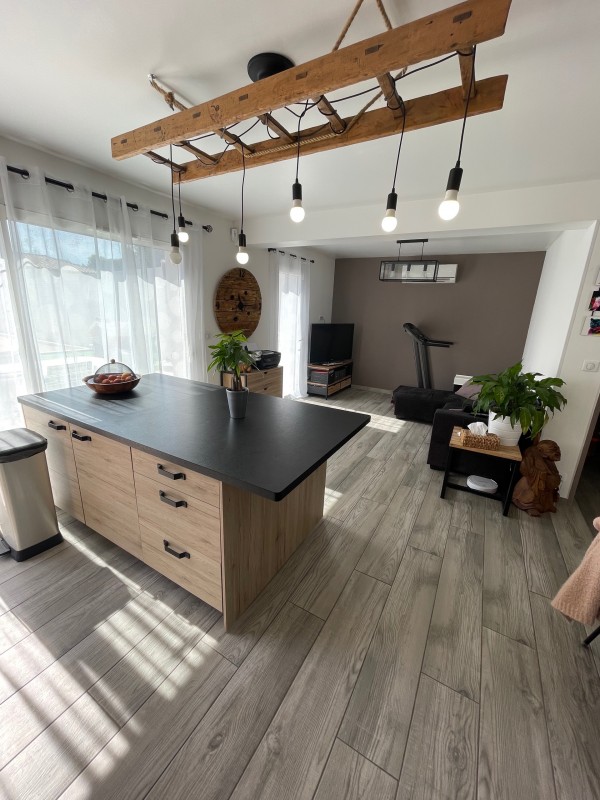 Maison type 5 de 106 m² sur une parcelle de 750 m² avec piscine aux Pennes Mirabeau