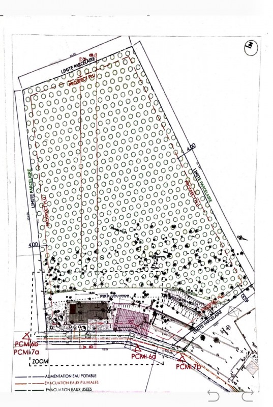 Terrain de 13895 m² à Septèmes-les-Vallons à la Rougière