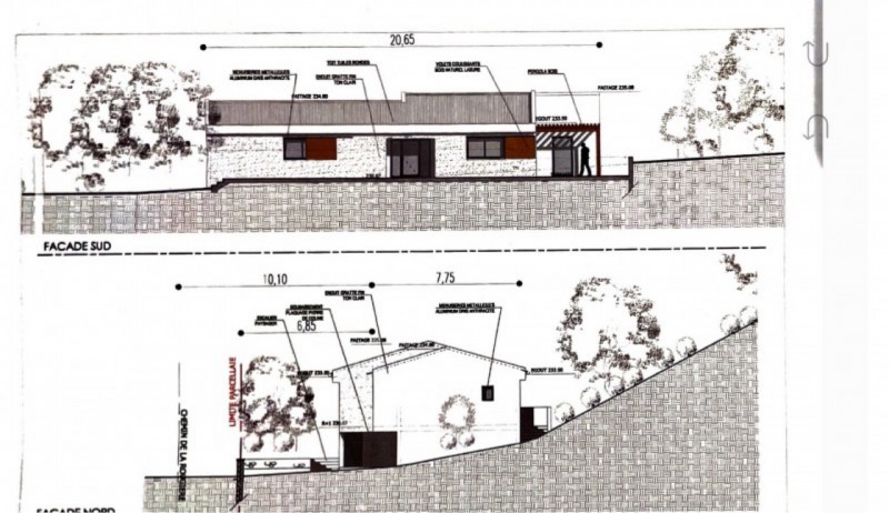 Terrain de 13895 m² à Septèmes-les-Vallons à la Rougière