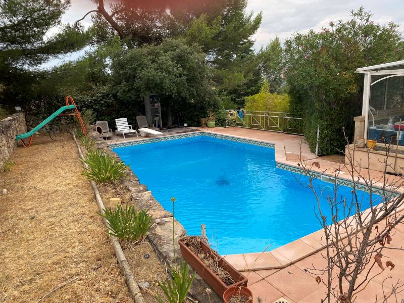 BOUC BEL AIR MAISON T6 197 M² AVEC T2 INDEPENDANT