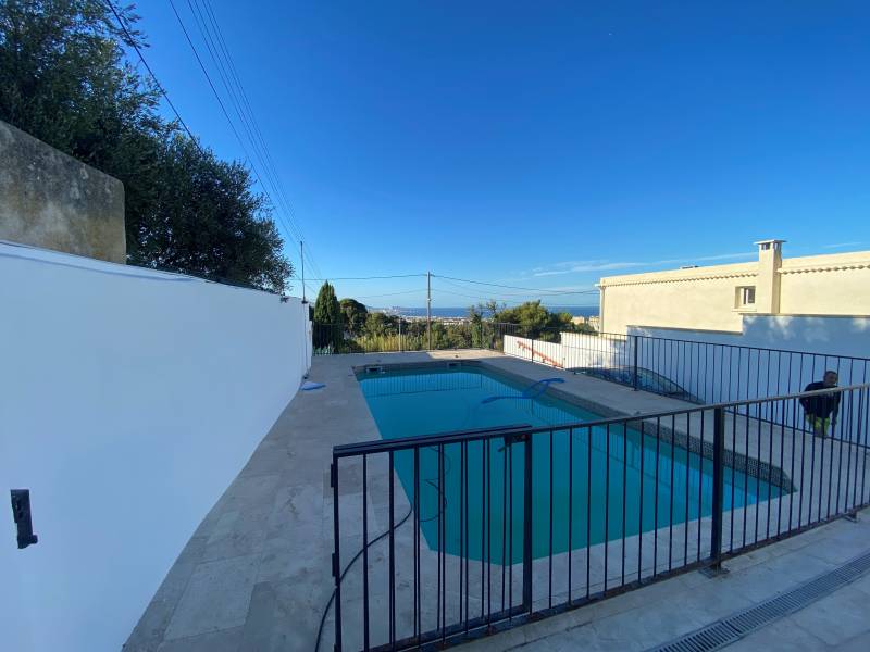 MARSEILLE 13015 les Borels, maison 150 m² avec piscine et vue mer